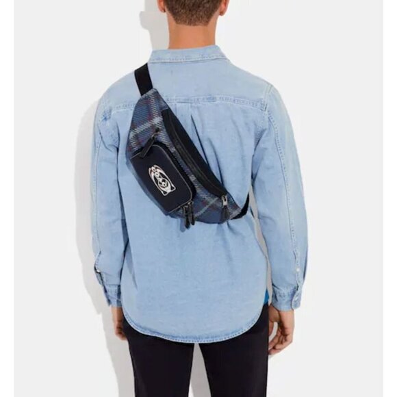 Coach Track Belt  Bag With Plaid Print And Coach Stamp Unisex - Picture 3 of 4